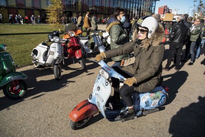 Concentración de scooters. DL