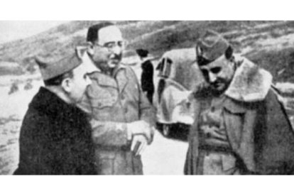 Franco con Muñoz Grandes en el puerto de Tarna | La Maginot Cantábrica y Arqueomalocología.