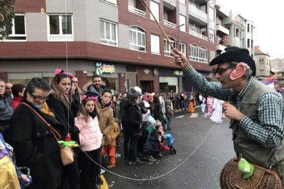 Los carnavaleros que siempre sorprenden. A. VALENCIA.