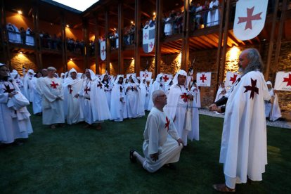 Acto de ordenación de nuevos caballeros.