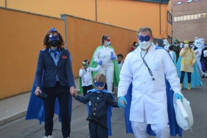 Carnaval en Valencia de Don Juan. ARMANDO MEDINA