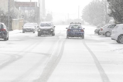Nieve en la N-630 a la salida de León.