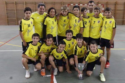 Loyola, campeón de la 2.ª División Provincial Alevín. MARCIANO PÉREZ