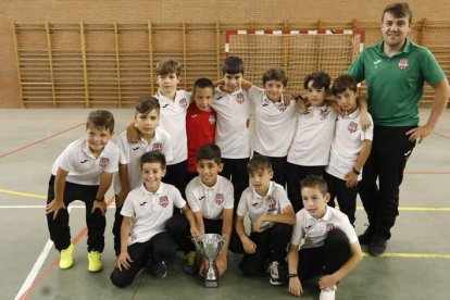 Puente Castro B, campeón de la 2.ª División Provincial Benjamín. MARCIANO PÉREZ