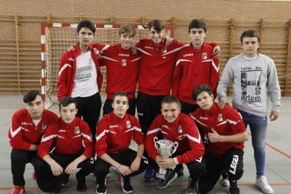 San Lorenzo, campeón de 2.ª Provincial Cadete. MARCIANO PÉREZ