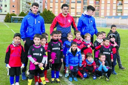 Equipo participante del Atlético Reino de León. DL
