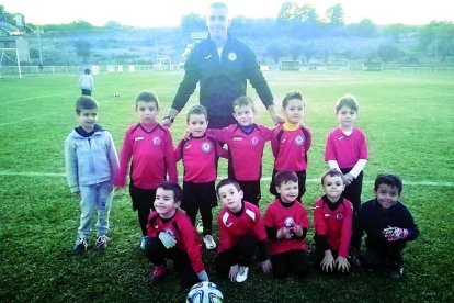 Formación del equipo del San Andrés. DL