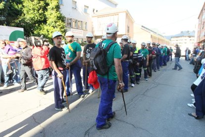 Mineros durante la III Marcha Minera. NOBERTO.