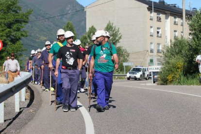 Mineros durante la III Marcha Minera. NOBERTO.