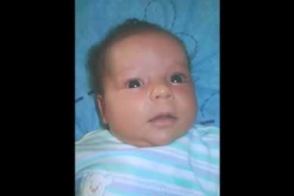 Fecha de nacimiento: 18 de abril<br> Nombre del padre: Roberto Díaz Alonso<br>  Nombre de la madre: Eva María Fernández Rodríguez<br>