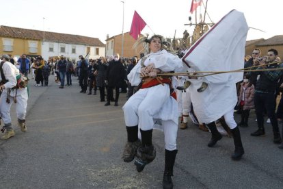 Antruejo de Velilla de la Reina. MARCIANO PÉREZ