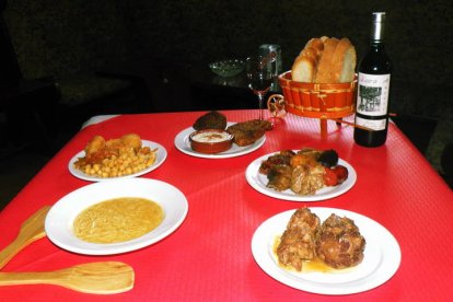 Un ejemplo de cocido montañés. DL