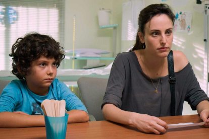 Fotograma de la película 'Techo y comida'. DL