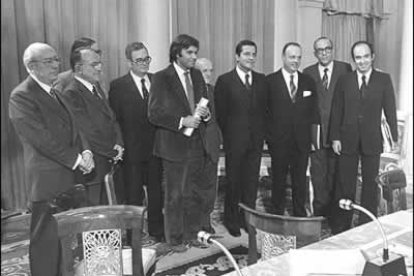 UCD fue la gran vencedora de unos comicios en los que Alianza Popular alcanzaba los 16 escaños.