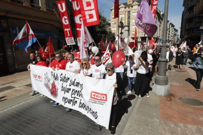 Manifestación del 1 de mayo en Ponferrada. L. DE LA MATA