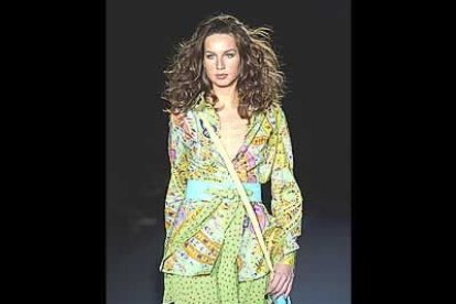 La firma catalana apareció por primera vez en la pasarela Gaudí. Colores suaves y prendas con mucho romanticismo fueron su carta de presentación.