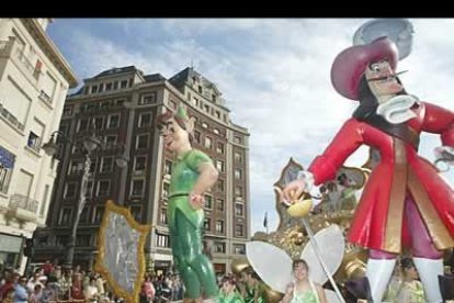 El Ayuntamiento de León contrató este año a una empresa de San Sebastián para organizar la cabalgata.