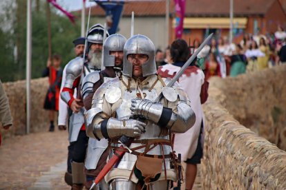 Hospital de Órbigo (León) regresa a la Edad Media para recrear las Justas del Passo Honroso. PEIO GARCÍA
