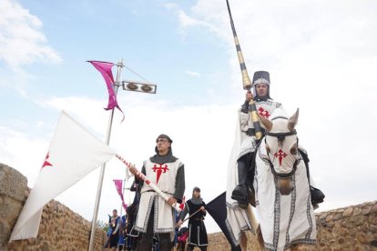 Hospital de Órbigo (León) regresa a la Edad Media para recrear las Justas del Passo Honroso. J. NOTARIO