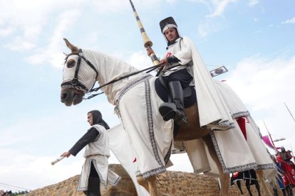Hospital de Órbigo (León) regresa a la Edad Media para recrear las Justas del Passo Honroso. J. NOTARIO