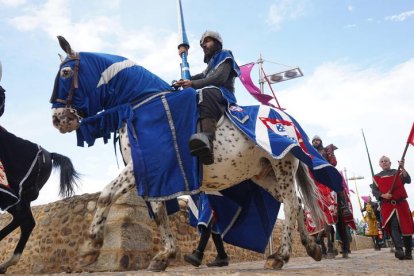 Hospital de Órbigo (León) regresa a la Edad Media para recrear las Justas del Passo Honroso. J. NOTARIO