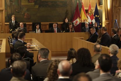 Acto en la Diputación de León. FERNANDO OTERO