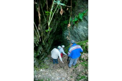 Hace ocho años fue descubierta otra mina similar en Llamas de Cabrera. NORBERTO / RAMIRO
