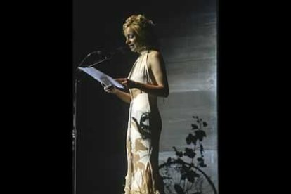 La presentadora leonesa Beatriz Jarrín fue la encargada de conducir la gala.