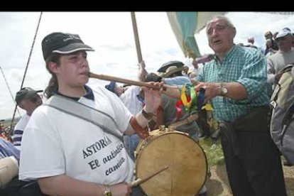 Como en toda romería que se precie, la música popular no faltó.