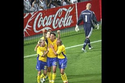 Suecia | <b>2</b> goles | 4 partidos jugados.