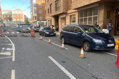 Cae el muro de Feve en León. RAMIRO
