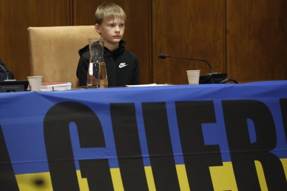 Artem, durante el acto de solidaridad con el pueblo ucraniano organizado por el Ayuntamiento de Ponferrada. ANA F. BARREDO