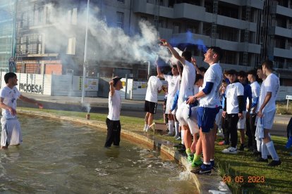 La Peña ha ascendido a Liga Nacional Juvenil. DL