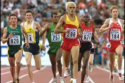 La historia demuestra que siempre ha llegado en un buen momento a las grandes citas. Precisa una carrera rápida puesto que competirá contra El Guerrouj, el mito de los 1.500.