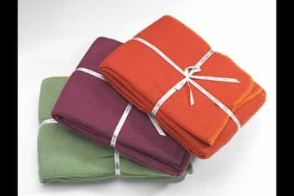 Mantas multicolor para alegrar las navidades. Las hay desde 19,90 euros.