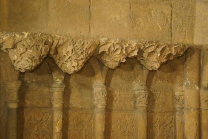Imagen de los hombres verdes de la catedral de León. J. NOTARIO