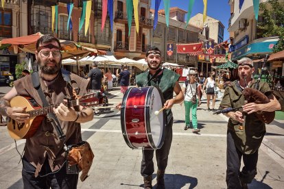 El visitante también podrá disfrutar de música en vivo, talleres de títeres y cetrería. DANIEL PISABARRO GALLEGO