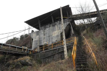 Instalaciones de Coto Minero. DE LA MATA