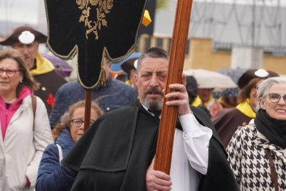 Ofrenda de los ayuntamientos del voto a La Virgen del Camino. J. NOTARIO
