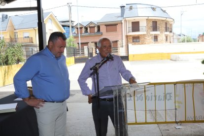 Macías cerró con su discurso la Fiesta del Deporte Berciano. ANA F. BARREDO