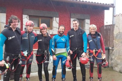 Sánchez se adentró en la Ruta de las Aguas de Valporquero en 2016. DL