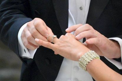 El anillo para Magdalena de Suecia. FREDRIK SANDBERG / SCANPIX | EFE