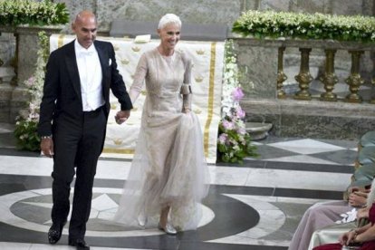 Fredriksson, cantante del dúo sueco Roxette, a su llegada a la ceremonia, este sábado. ANDERS WIKLUND | EFE