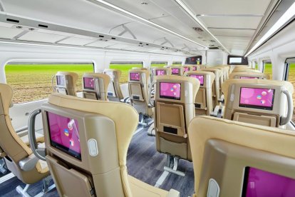 Interior del Avril. TALGO