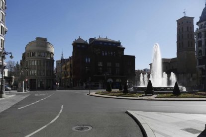 La Plaza de Santo Domingo, en León. FERNANDO OTERO PERANDONES
