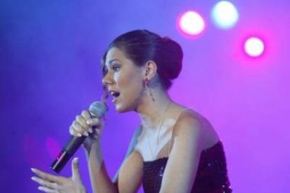 La cantante Tamara, en una de sus actuaciones en la provincia de León.