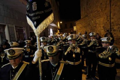 Vía Crucis organizado por las Damas de la Piedad, el Viernes de Dolores. Jesús F. Salvadores