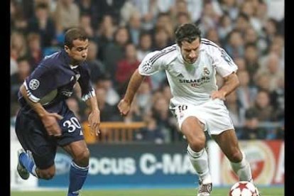 Portugal, 1972<br> Copa de Europa 2002<br> Recopa 1997, 4 Ligas españolas y Balón de Oro 2000