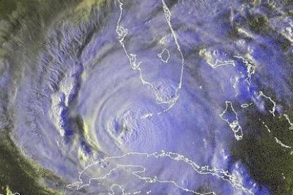Los ingenieros han advertido de que, aunque las brechas de los murallones están reparadas, «la protección es muy ligera».