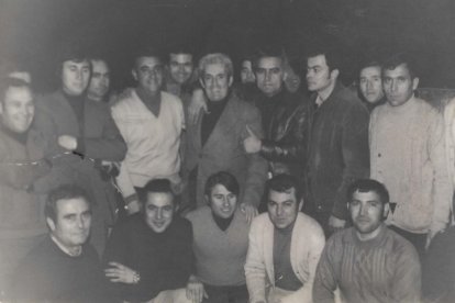 El histórico líder de Comisiones, Marcelino Camacho, participó en un acto sindical clandestino en Ponferrada en abril de 1977.  CORTESÍA DE ALEJANDRO MARTÍNEZ